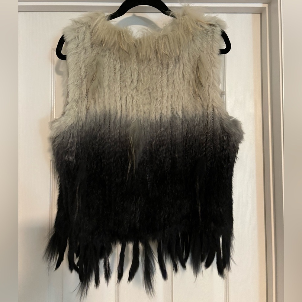 Metric Knits fur vest - Picture 2 of 4